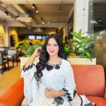 Zeenat Hamid Biography