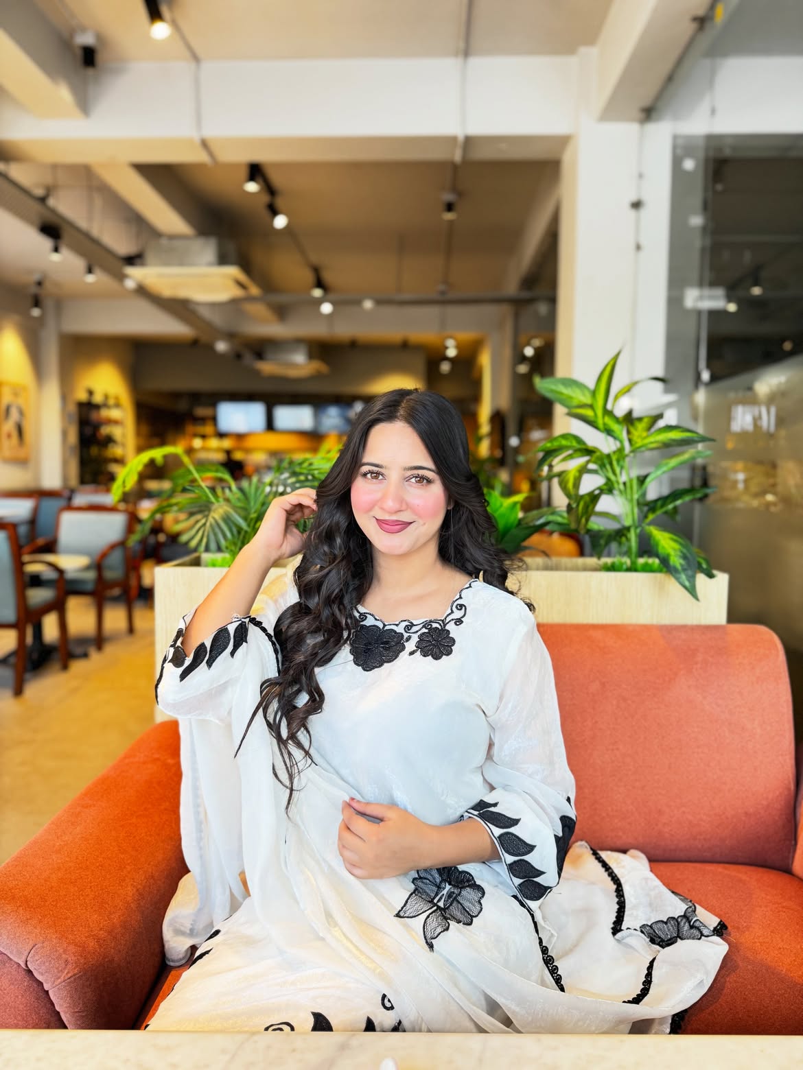 Zeenat Hamid Biography