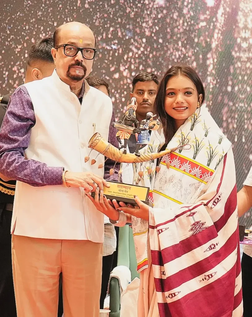 Lavanya Das Manikpuri Award